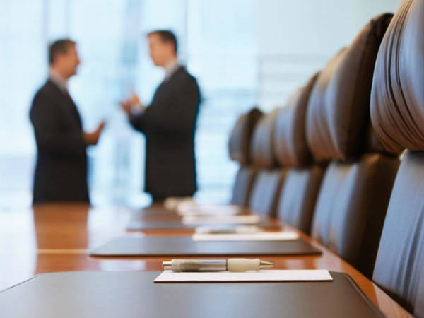 Underperformance all round? The Performance Management Conversation in Partner Groups