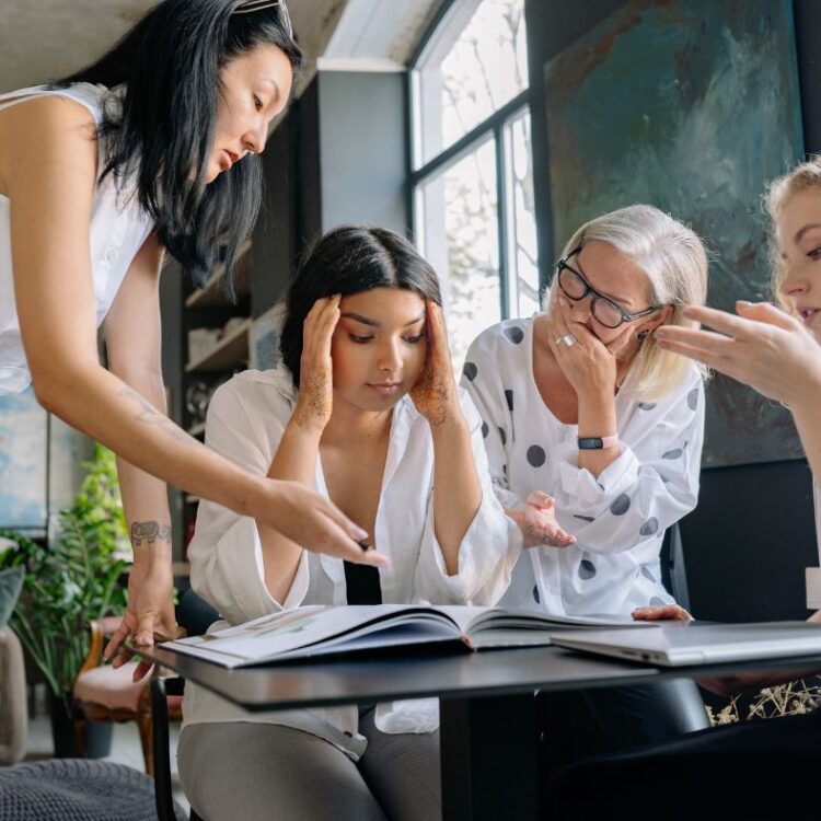 women working consulting